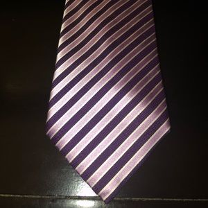 Hugo Boss silk tie
